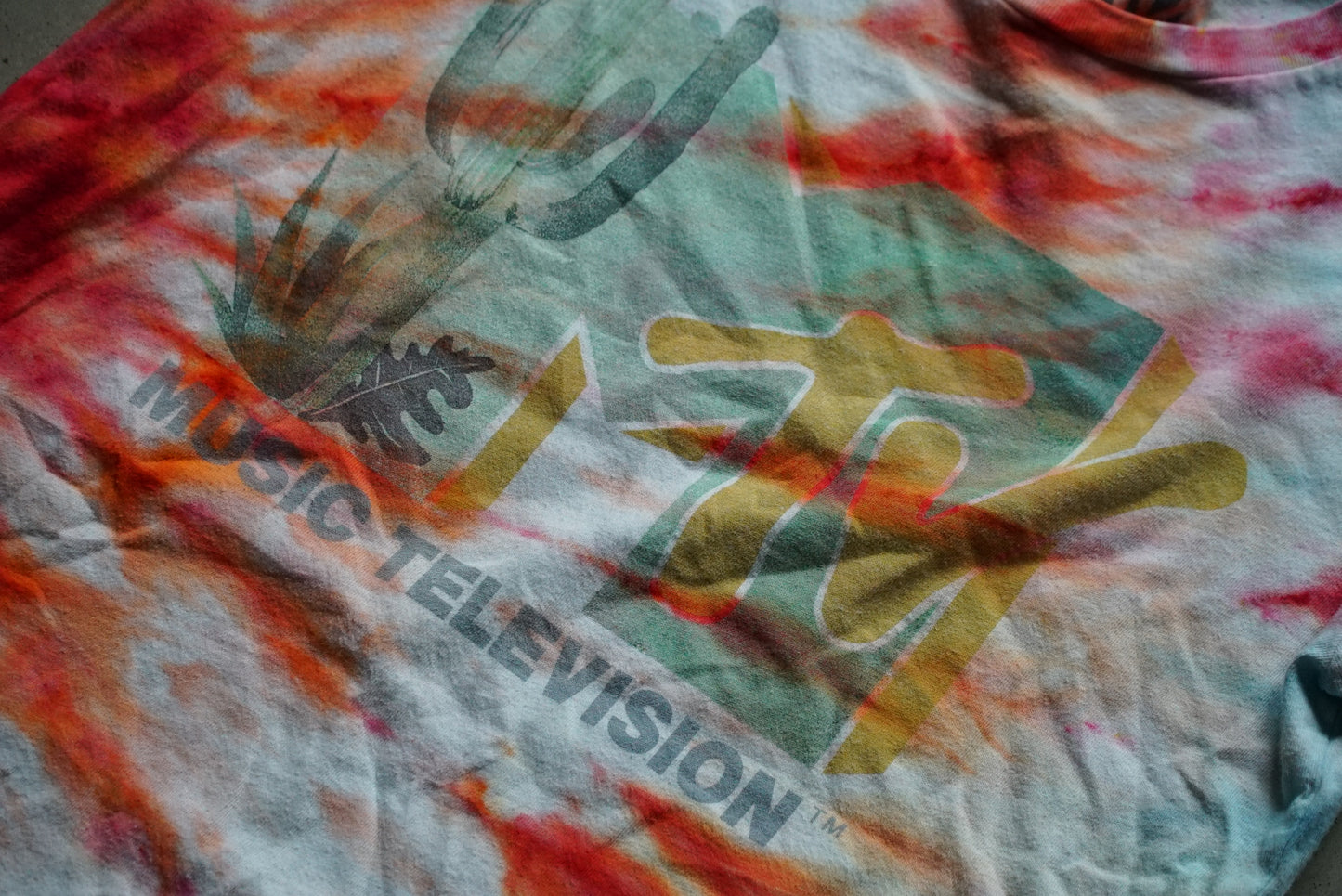 MTV tie dye tshirt